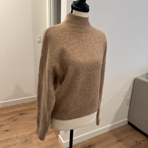 H&M Cozy Tan Turtleneck Sweater - Picture 7 of 9